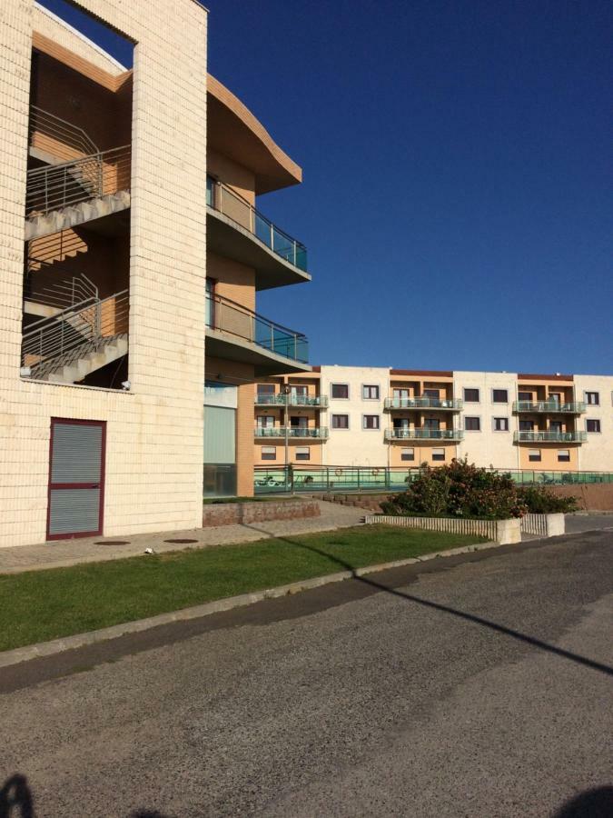 Ericeira Surf And Sun Apartamento Exterior foto